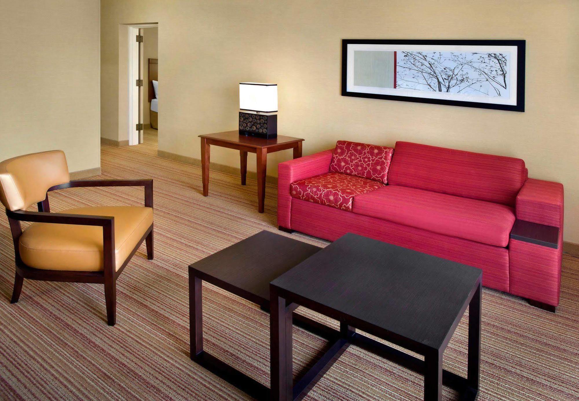 Courtyard By Marriott Pittsburgh Airport Hotel Coraopolis Kültér fotó